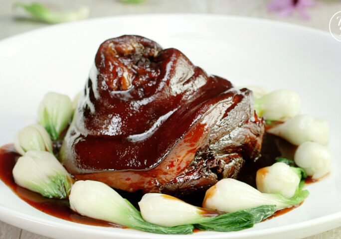 Braised Pork Hocks Chinese Cuisine Chinese Food Cooking Taste Life