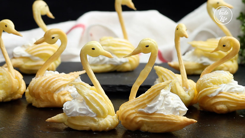 Cream Puff Swans Cake Recipe Cheesecake Recipe Chocolate Cake 