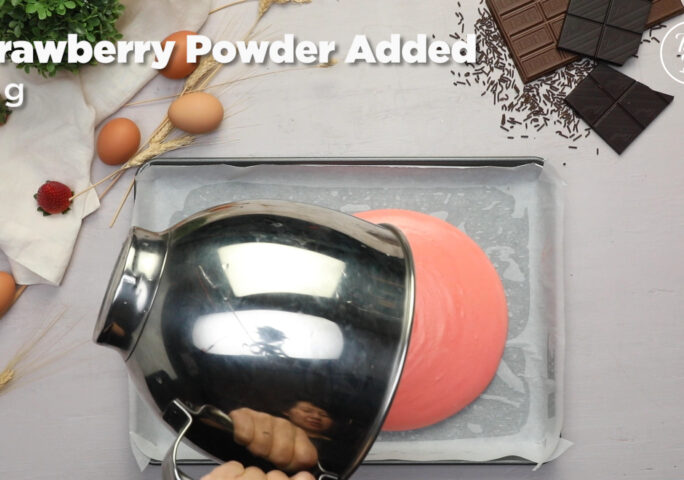 Cake 2:Strawberry Flavor