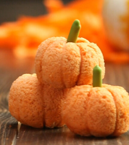 Mini Pumpkin Cake
