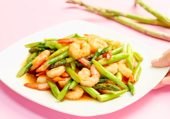 Shrimp And Asparagus Stir Fry