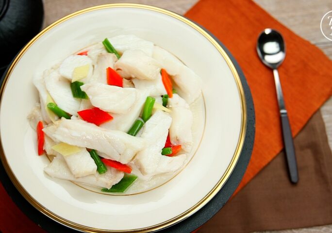 Sauteed Silver Cod With Bell Peppers