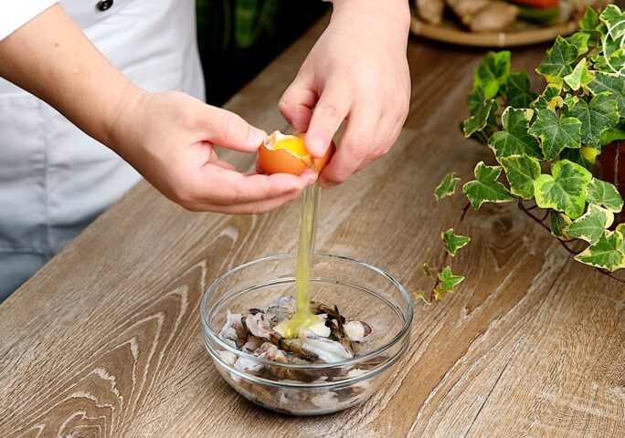 [Prepare the Shrimp] Step 1