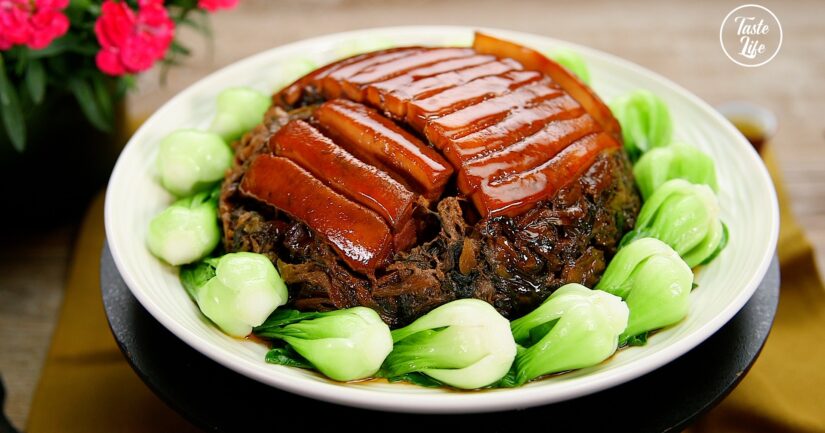 Braised Pork Belly with Preserved Mustard Green