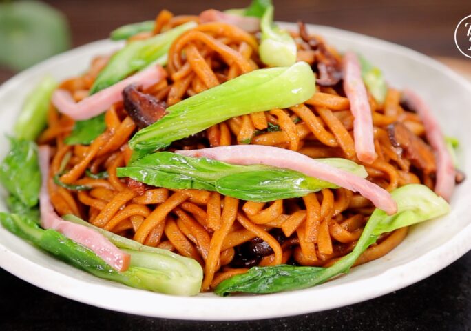Shanghai Style Fried Noodles