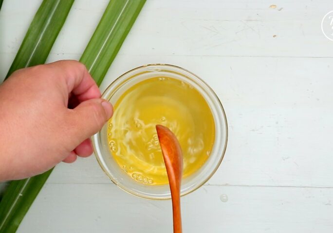 [Prepare the chicken] Step 3