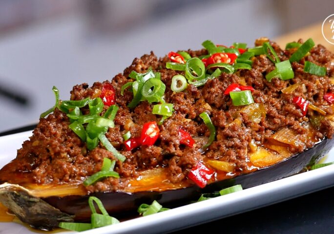Stuffed Eggplant with Ground Meat