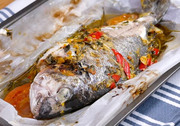 Easy Fish Baked in Parchment | baked fish | baking | best fish recipes ...