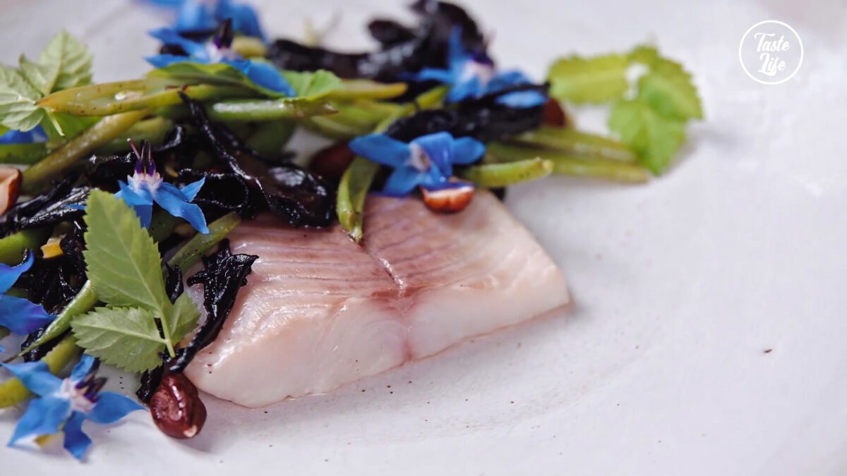 Baked Fish With Seasonal Veggies | cooking | dinner | dinner ideas | Taste Life