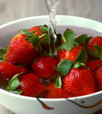 8 Genius Hacks To Keep Fruits Fresh Longer l Make it Easy