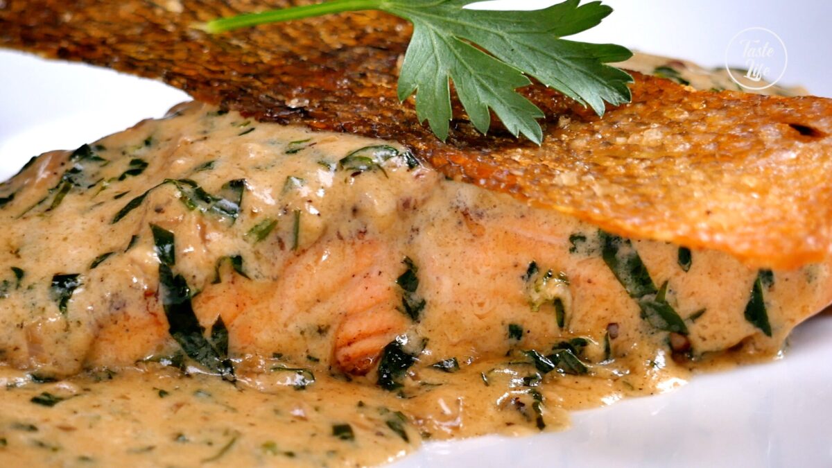Pan Seared Salmon with Parsley Cream Sauce | Crispy Salmon with Heavy