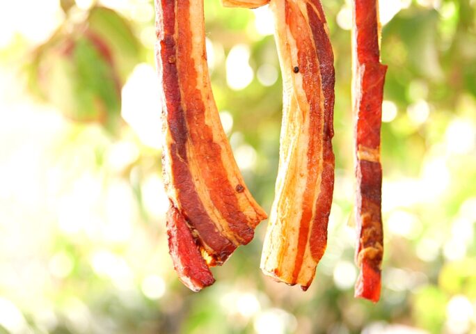 How It’s Made: Chinese Bacon