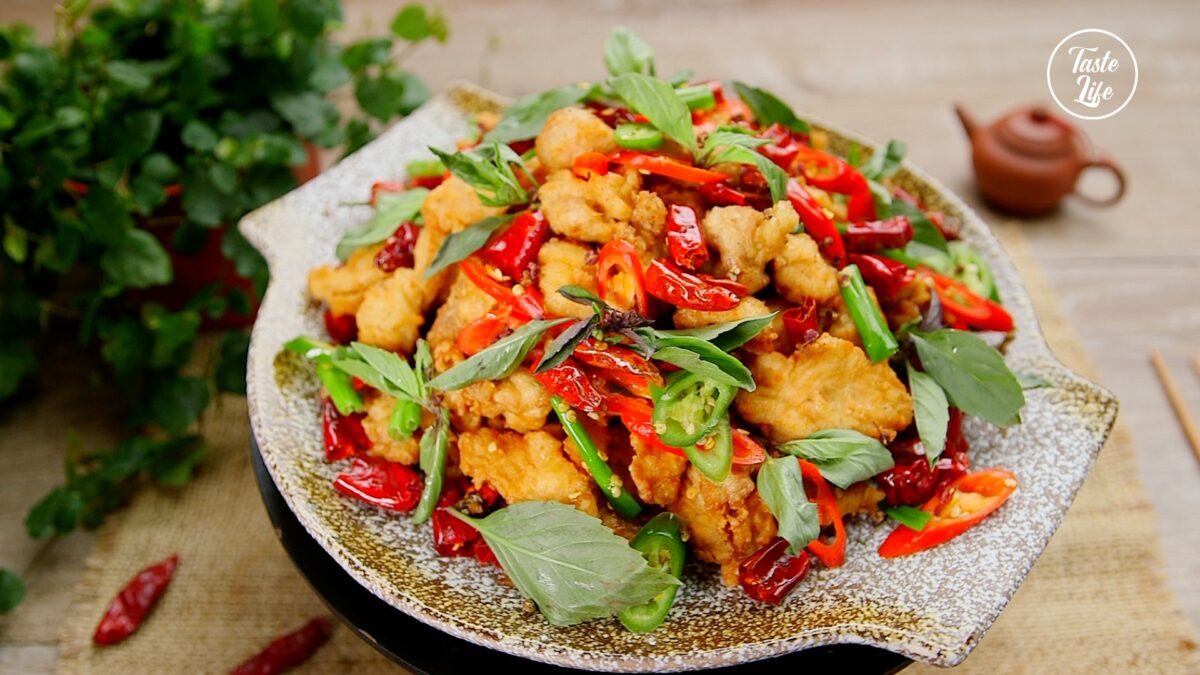 Chili Chicken (Dried Pepper Chicken) | best chicken recipes | chicken dinner | chicken recipes for dinner | Taste Life-image