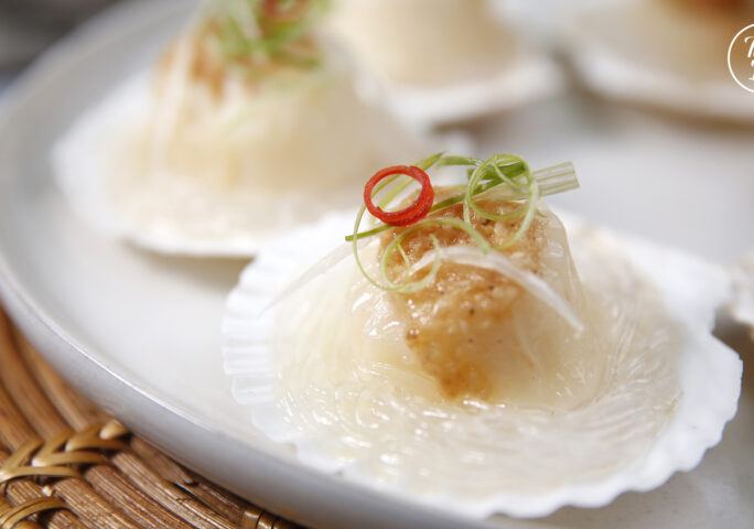 Steamed Scallops with Garlic and Vermicelli