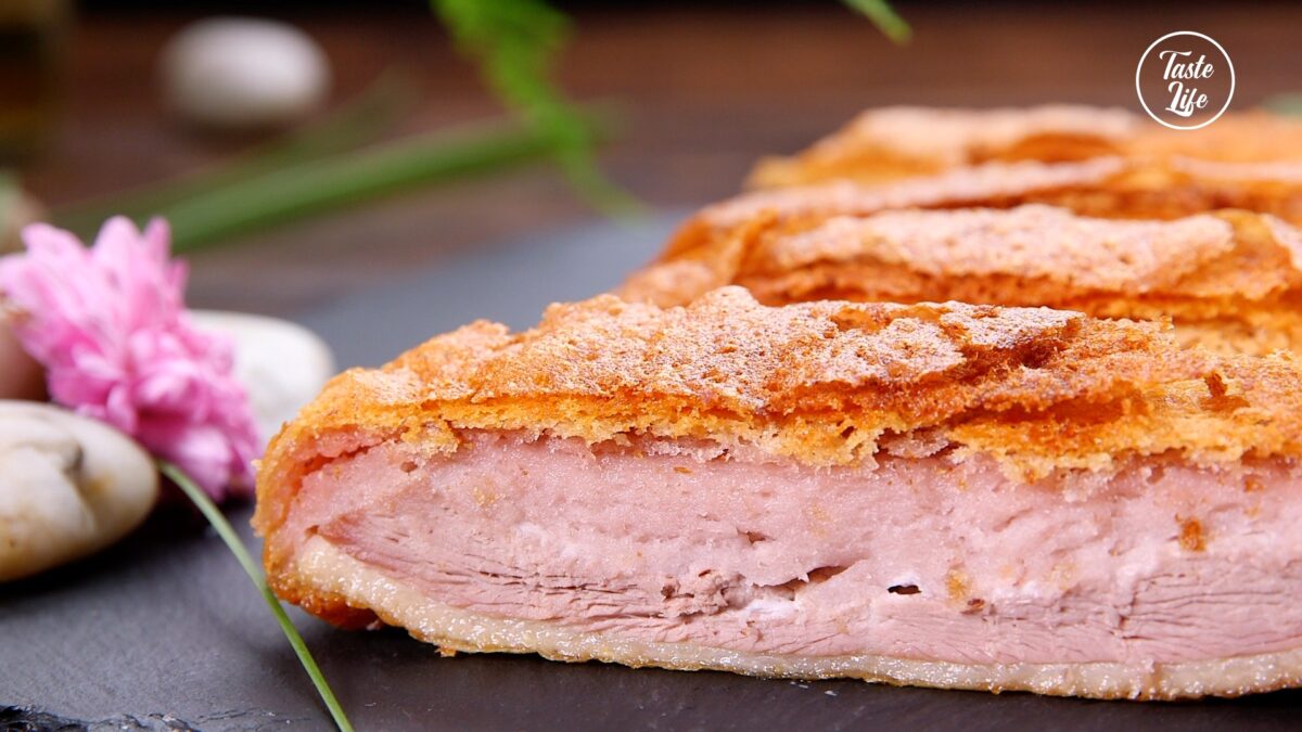 Crispy Fried Duck Wrapped in Taro crepes delicious dinner Taste Life