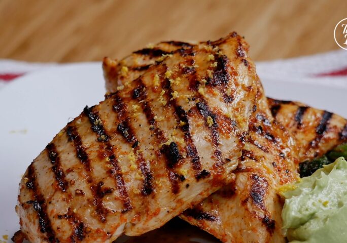 Grilled Chicken with Kale and Avocado