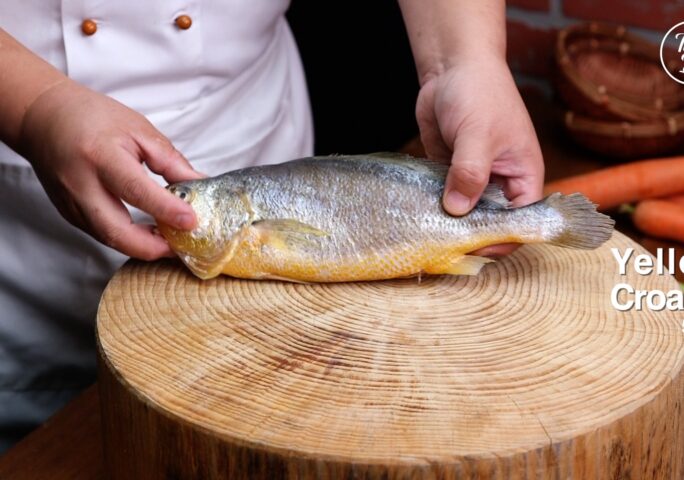 [How to make salted fish] Step 1