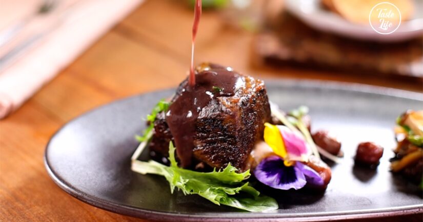 Slow Cooked Beef Ribs