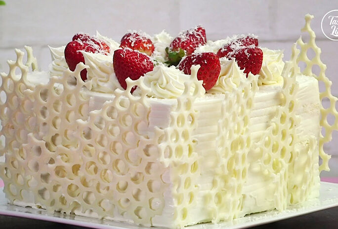 Strawberry Chocolate Honeycomb Cake