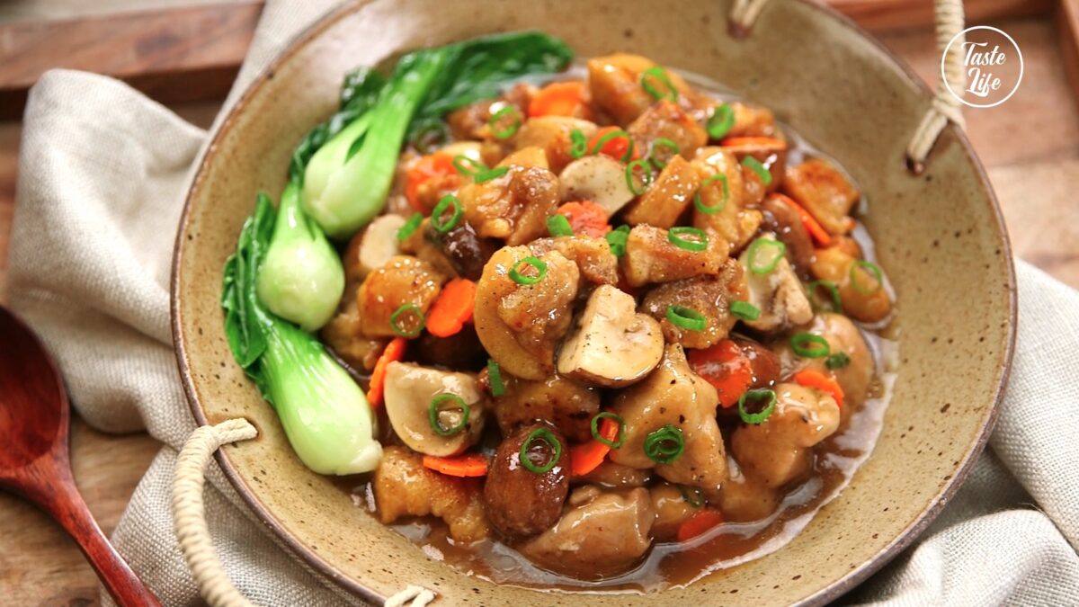 Oyster Sauce Chicken Stew chicken chicken dinner chicken stir fry