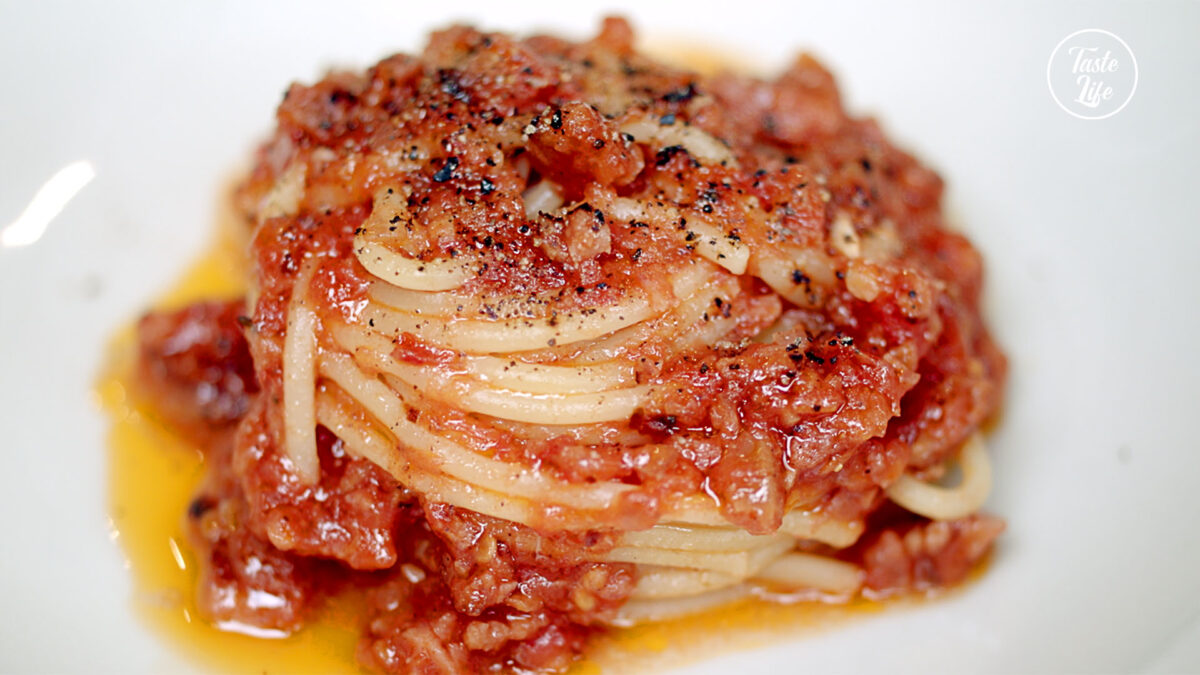 Chinese Sausage Marinara | cooking | dinner | dinner ideas for tonight | Taste Life