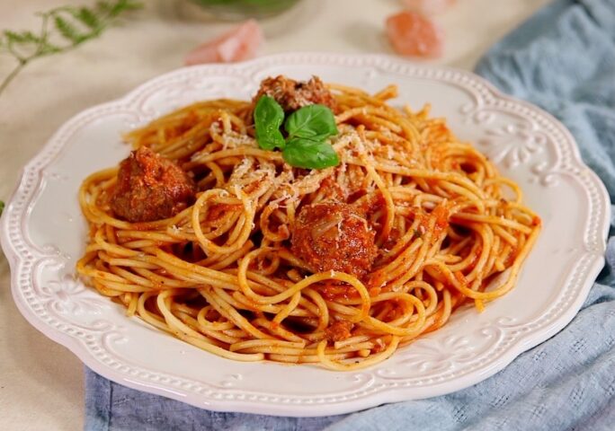 Homemade Spicy Meatballs and Spaghetti