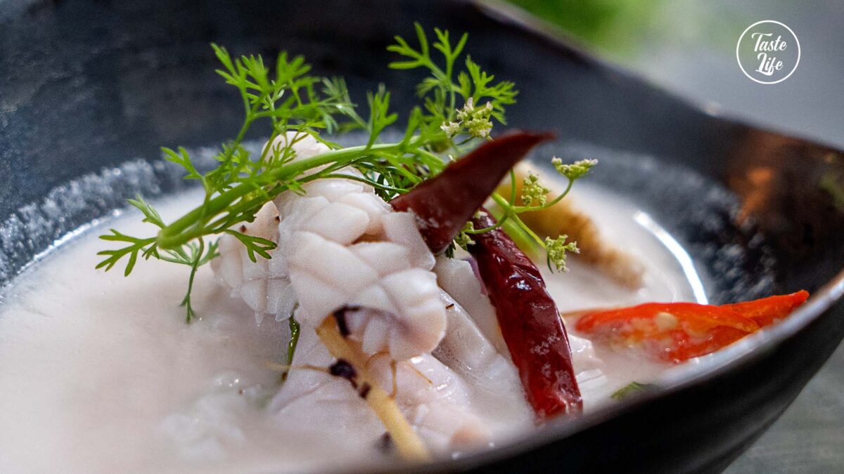 Coconut Squid Soup asian coconut Easy Taste Life