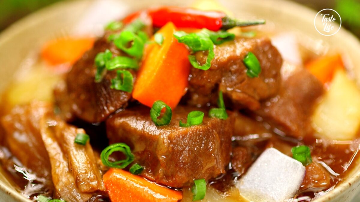 Chinese Beef Stew | brunch | chinese food | dinner | Taste Life