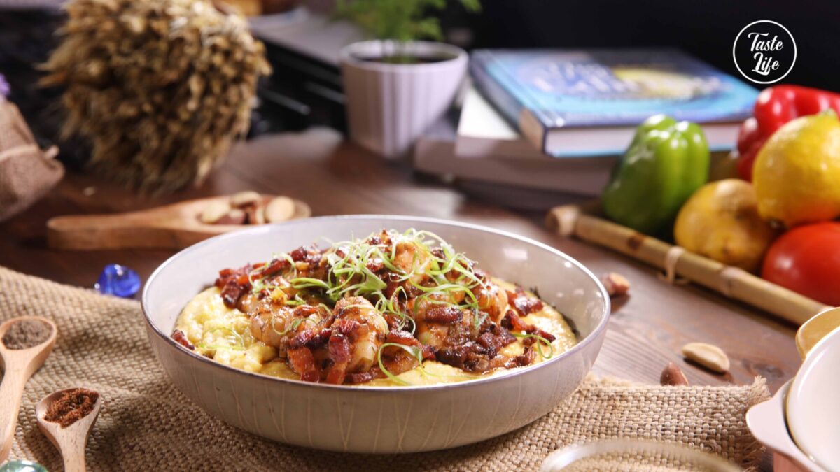 Shrimp and Grits with Bacon and Shallot Reduction | best chicken recipes | chicken dinner | chinese 