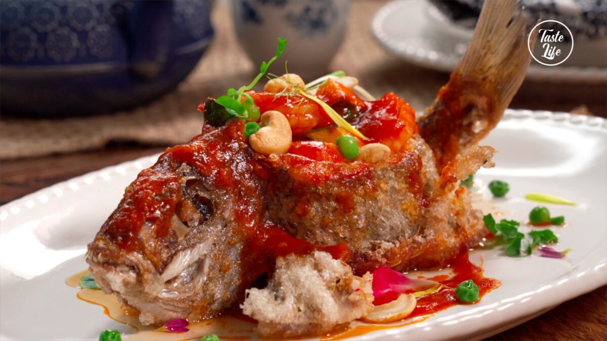 Fried Whole Fish With Sweet and Sour Sauce dinner ideas easy dinner