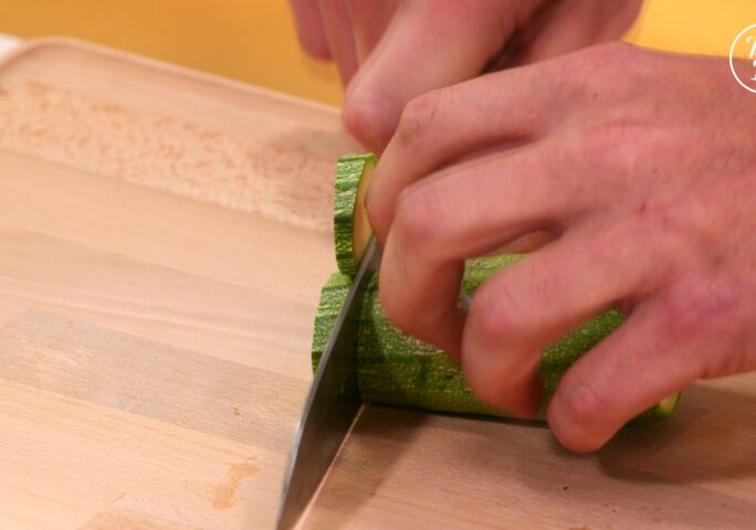 【Scapece Style Zucchini】Step 1