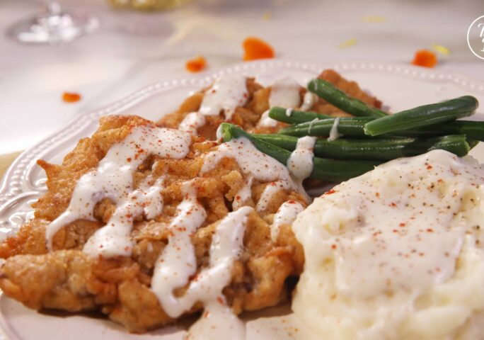 Chicken Fried Steak With Mashed Potatoes