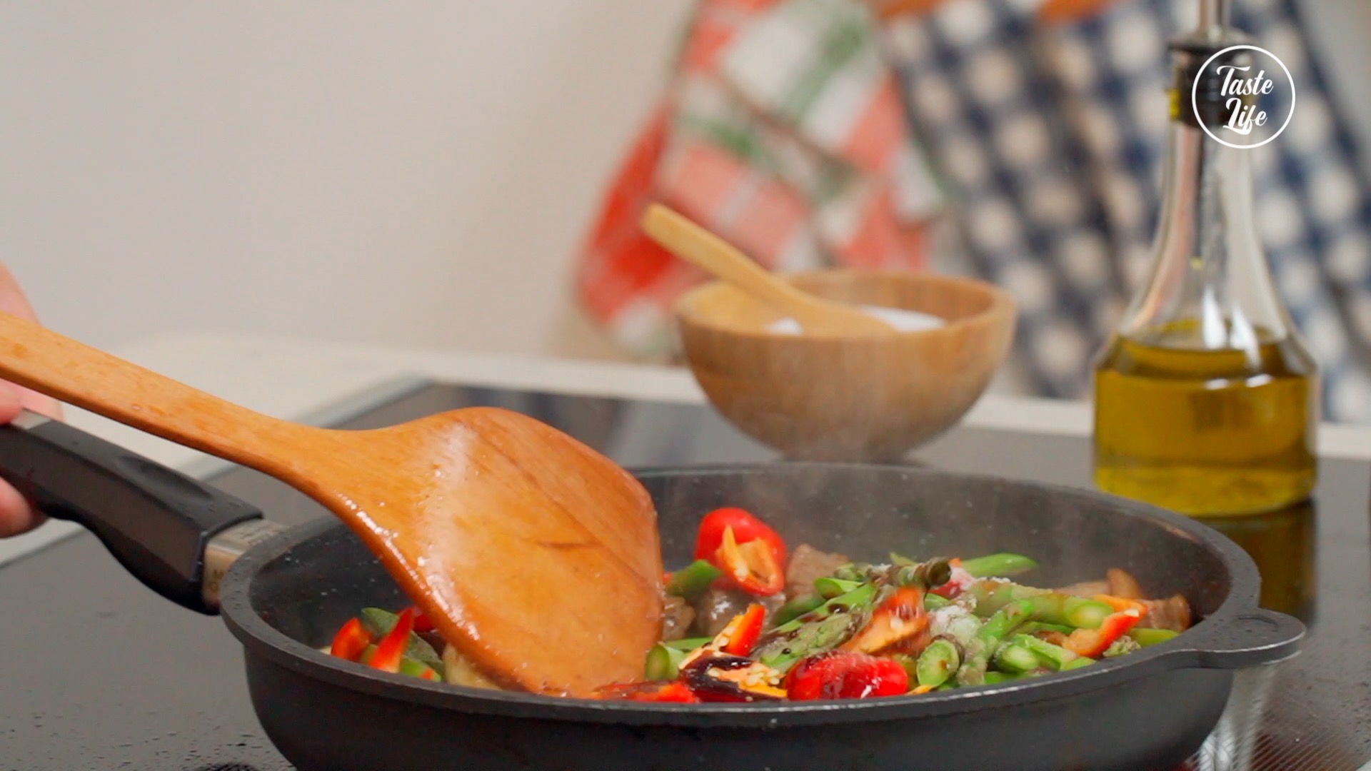 Garlic Beef Stir Fry | dinner recipes | easy dinner ideas | easy Garlic
