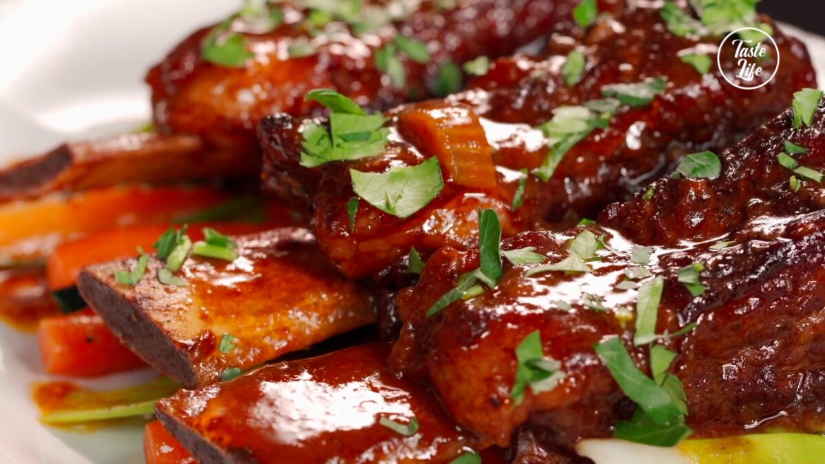 Short Ribs With Leek And Carrot | easy lunch recipes | Taste Life