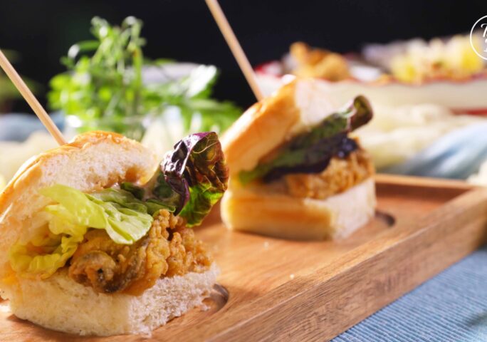 Fried Oyster Sliders With Cajun Aioli