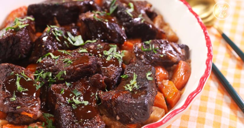 Instant Pot Red Wine Braised Short Ribs