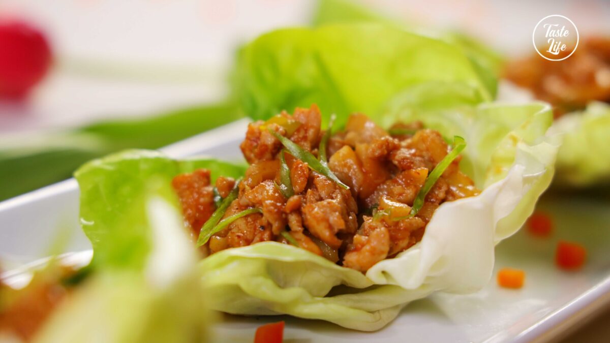 Healthy Chicken Lettuce Cups | chicken recipe | chicken recipes | how to cook chicken | Taste Life