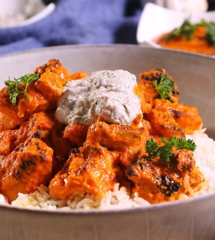 Butter Chicken With Raita and Steamed Rice