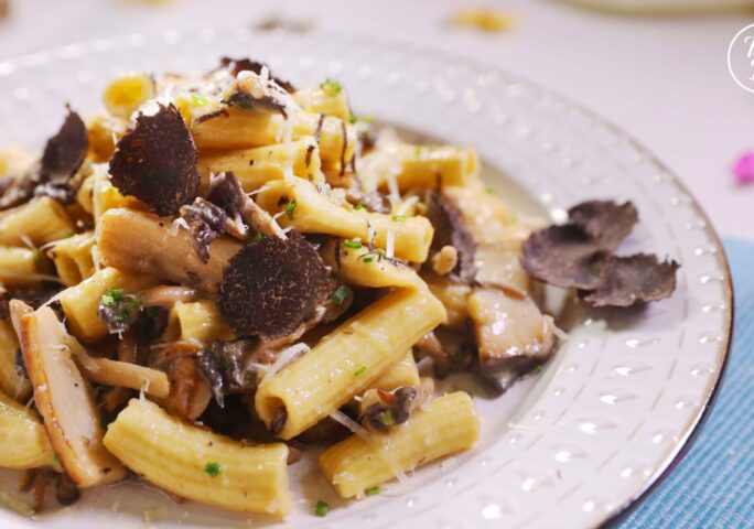 Fresh Pasta With Wild Mushrooms & Truffles