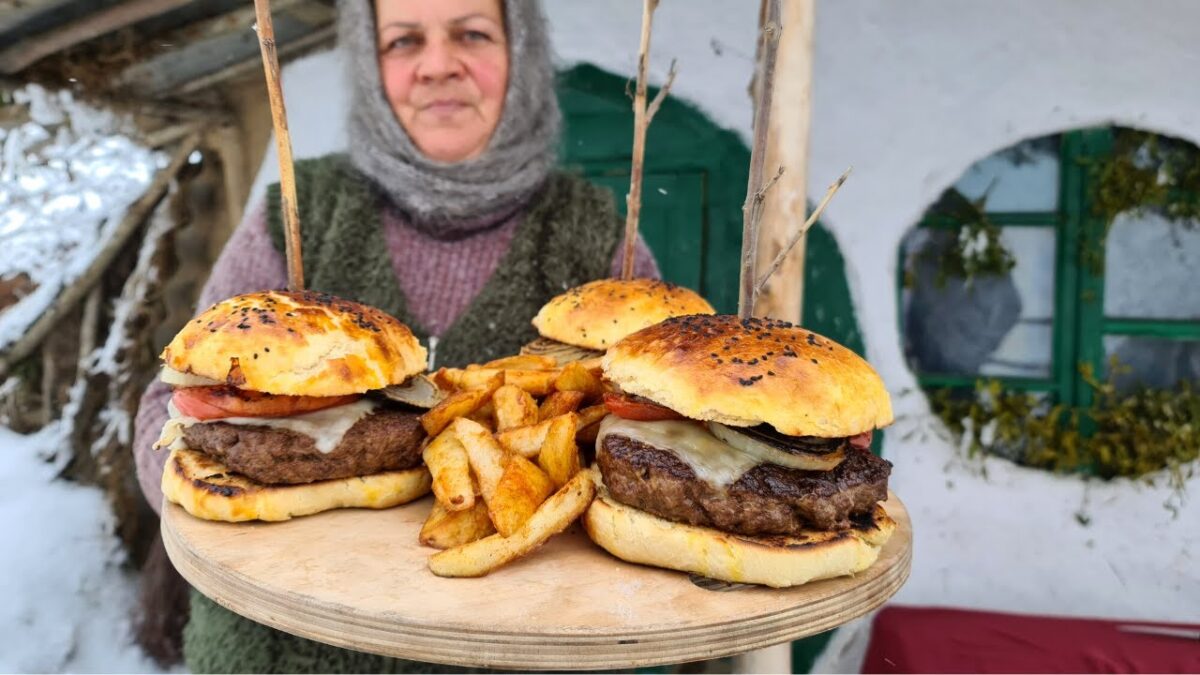 The Best Lamb Burger I’ve Ever Made | Country Life Vlog | asmr