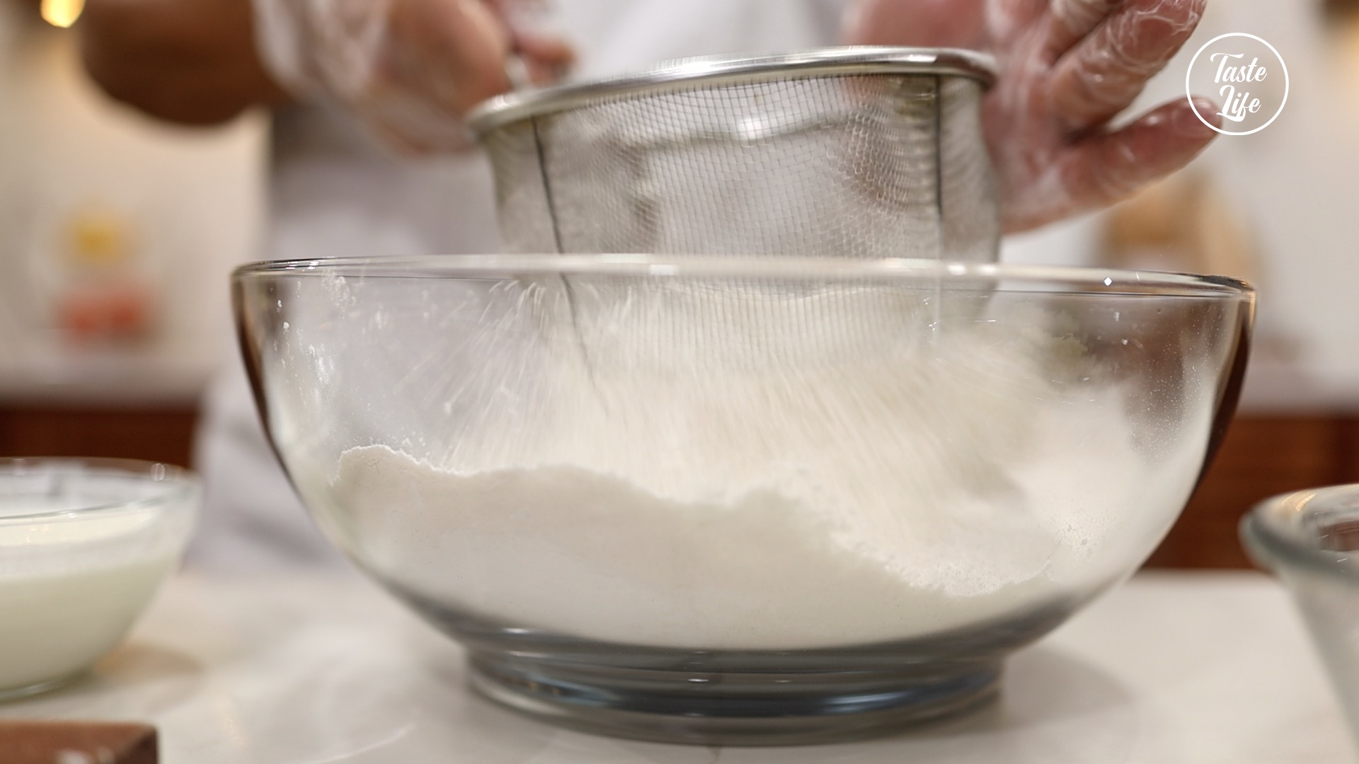 【 Buttermilk Biscuits】Step 3: