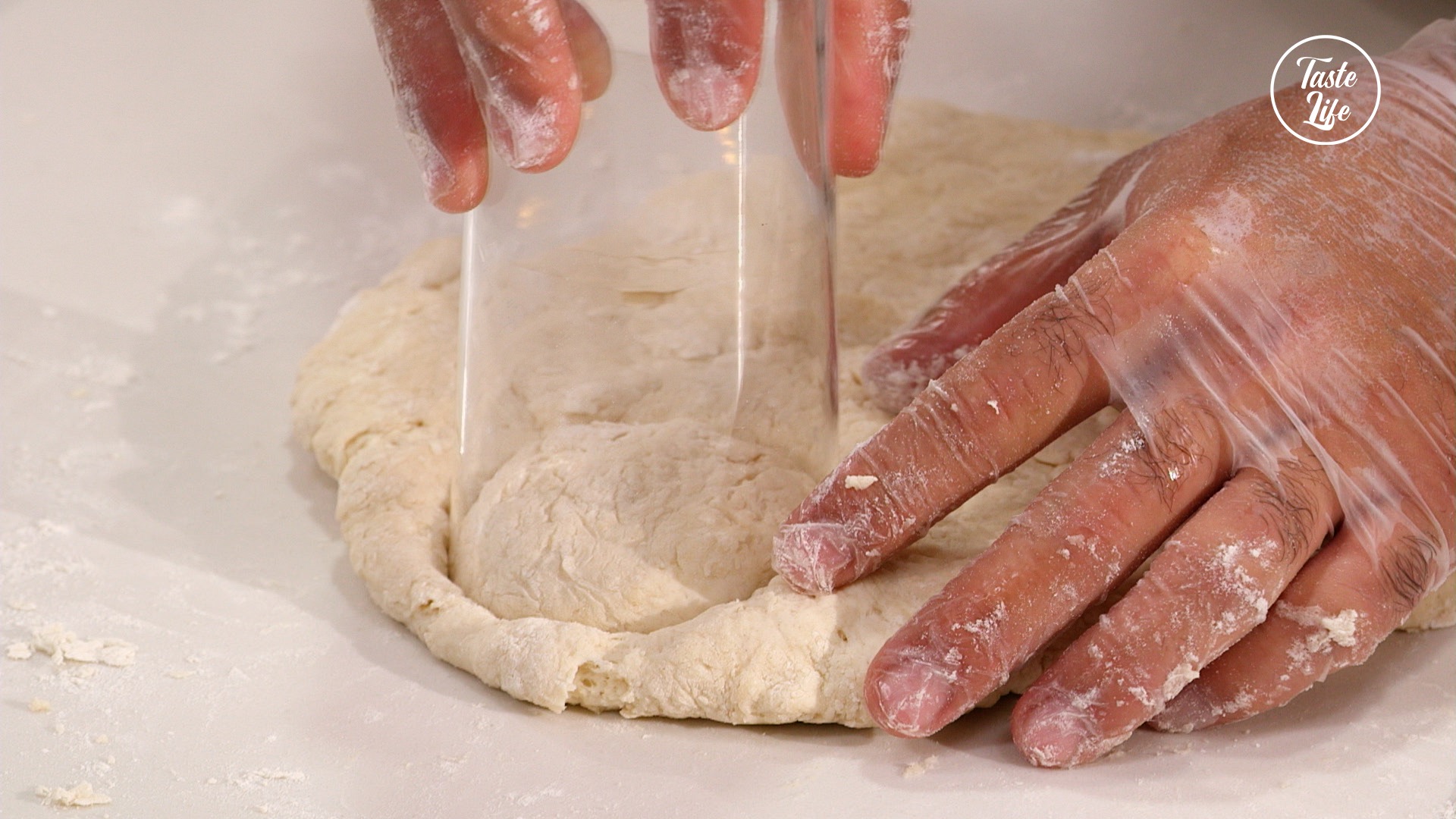 【 Buttermilk Biscuits】Step 7: