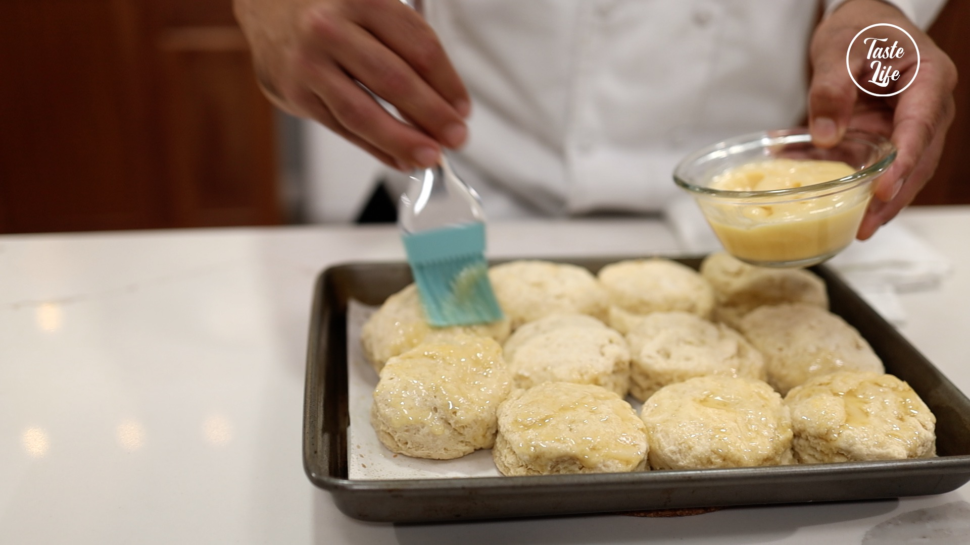 【 Buttermilk Biscuits】Step 11: