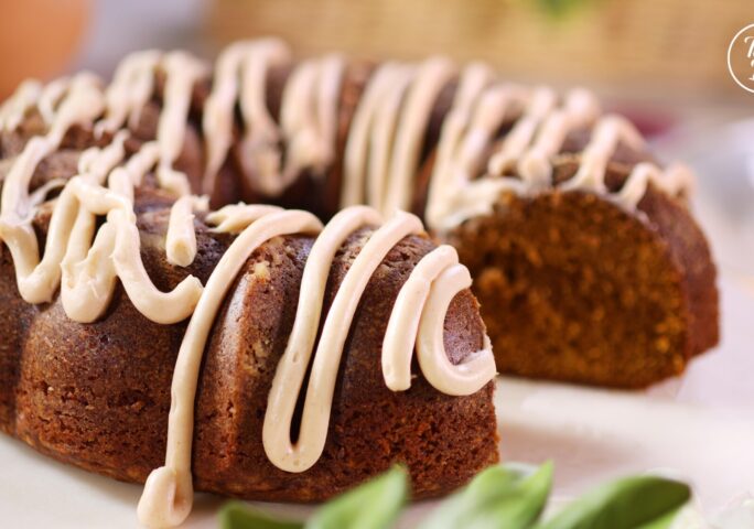 Pumpkin Bundt Cake With Spiced Cream Cheese Frosting