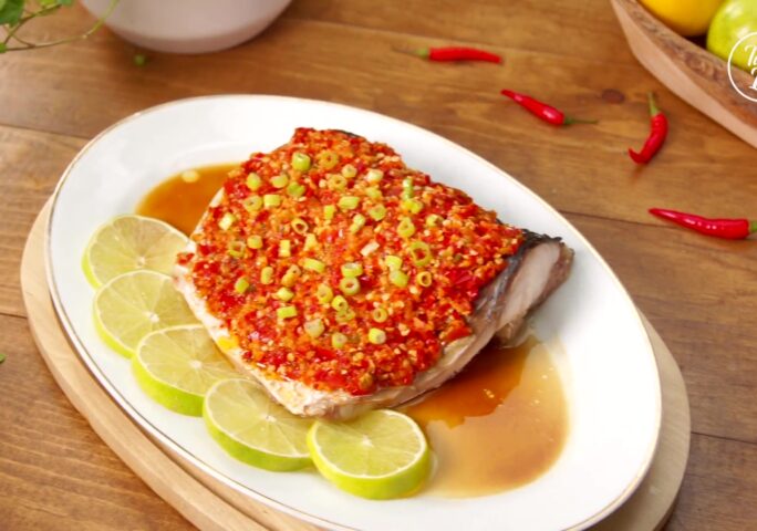 Steamed Fish with Lemon and Chopped Chili