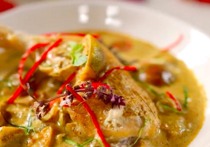 Thai Green Curry Chicken | Geng Gwio Wan Gai