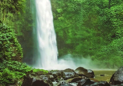 Relaxing Music with Nature Sounds – Waterfall