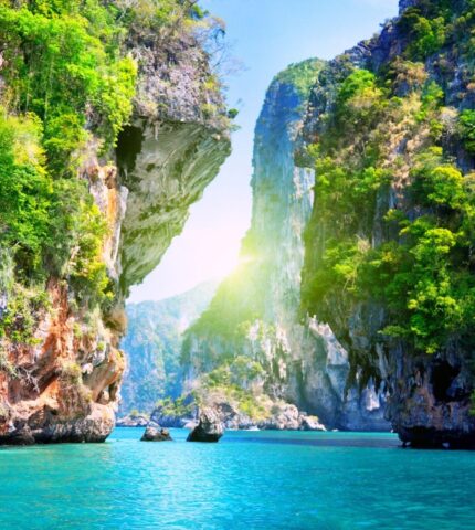 Thailand 4K - Beautiful Relaxing Music & Nature Soundscapes