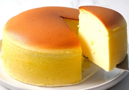 The Best Japanese Souffle Cheesecake┃Uncle Tetsu