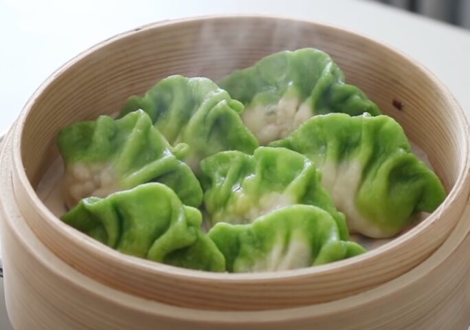 Chinese Cabbage Shaped Dumplings